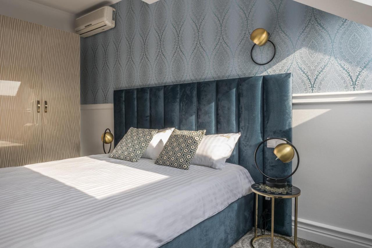 Hotel Vila Central Boutique サトゥ・マーレ エクステリア 写真